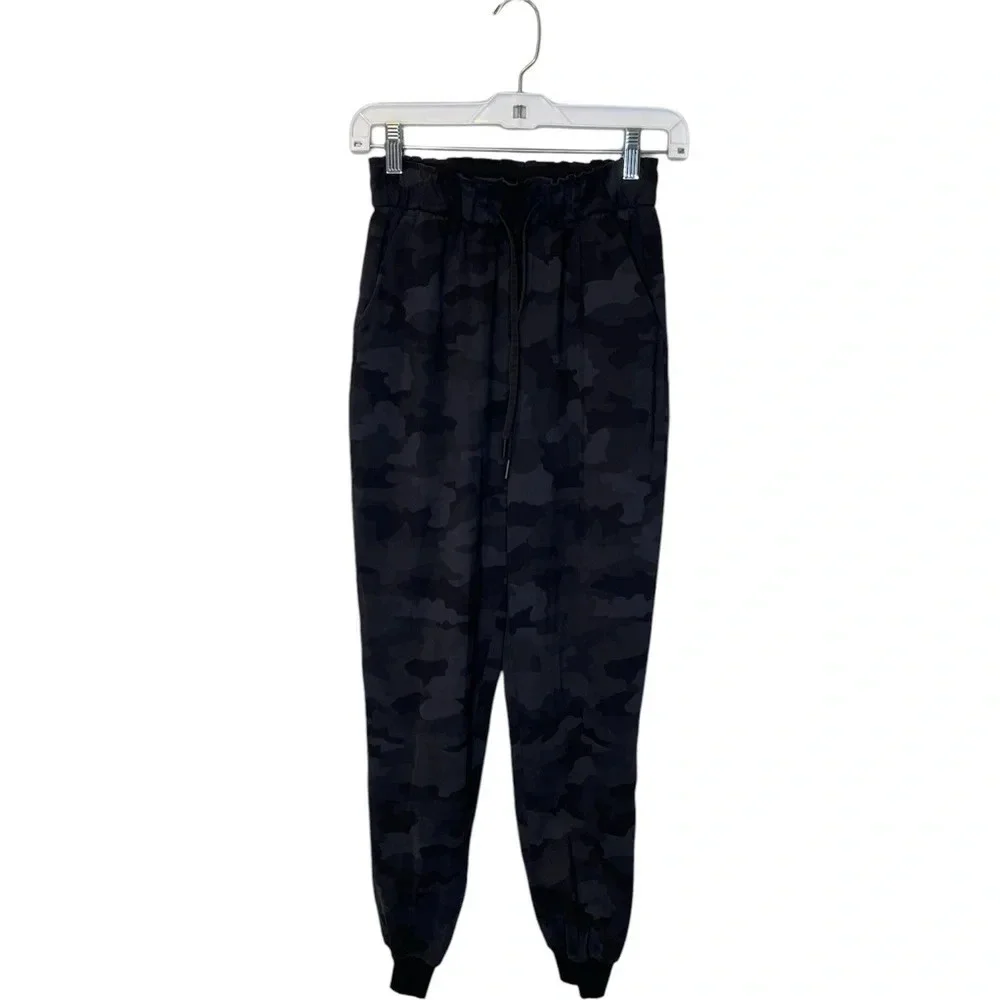 Lululemon Stretch High-Rise Jogger Full Length Black Camo Deep Coal Size Small